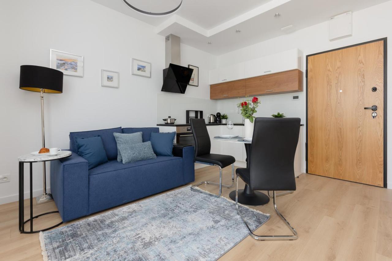 Warszawa Srodmiescie Bonifraterska Apartments By Noclegi Renters Dış mekan fotoğraf